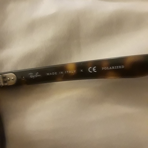 Ray-Ban polarized sunglasses - Picture 2 of 4